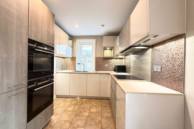 22, Mabledon Avenue, Ashford photo 4