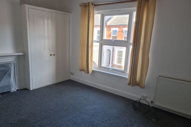 147, Wycliffe Road, Northampton photo 5