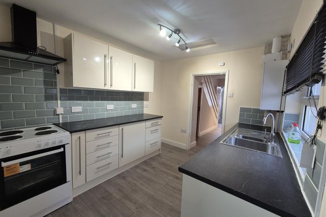 4, King Street, Cwm photo 4