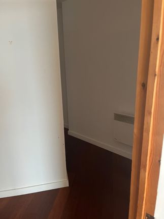 Apartment 302 Beetham Tower, Liverpool photo 4