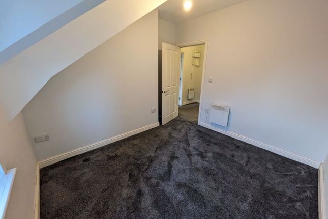 Flat 52 Birchen House, Canning Street, Birkenhead photo 4