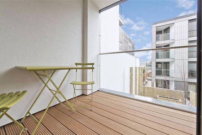 Flat 4, 4, Balham Hill, London photo 5
