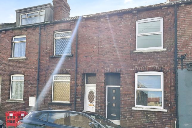 Thumbnail Terraced house for sale in York Road, Tadcaster