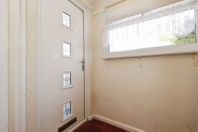 14, Cawthorn Avenue, North Yorkshire photo 2