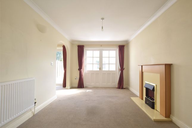 39, Campden Road, Gloucestershire photo 3