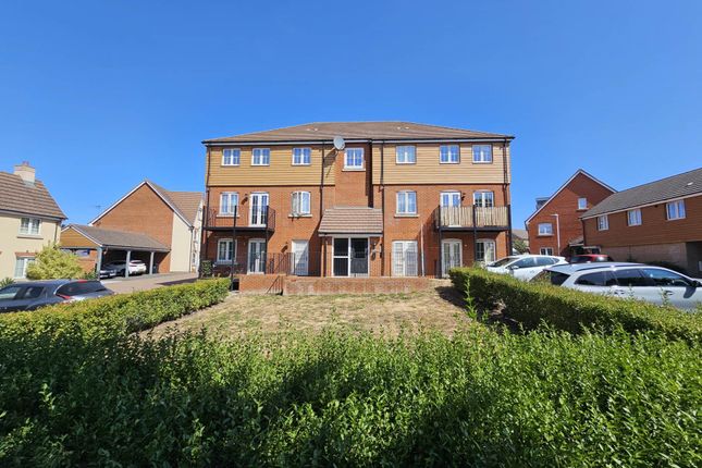 1-bed flat on 5, Moneta Rise, Leighton Buzzard, £1,050/mo