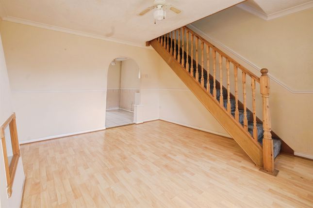 5, Honeysuckle Close, Ebbw Vale photo 5