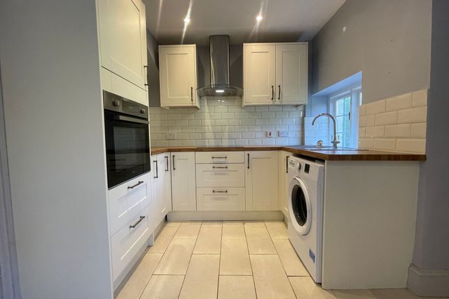 22 Ampney Crucis, Cirencester photo 4