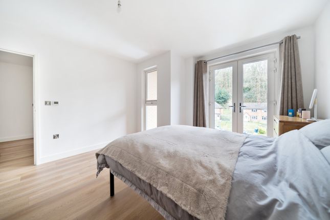 Flat for sale in Catteshall Lane, Godalming, Surrey