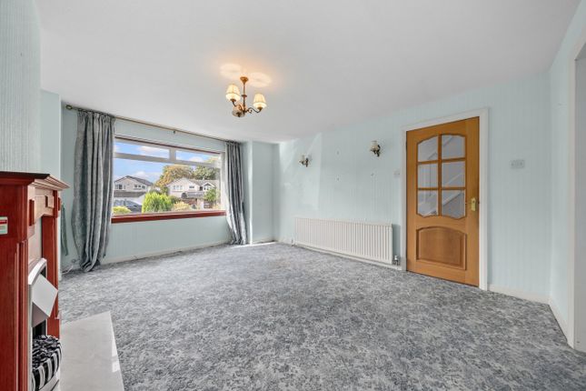 13, Birch Avenue, Stirling photo 4