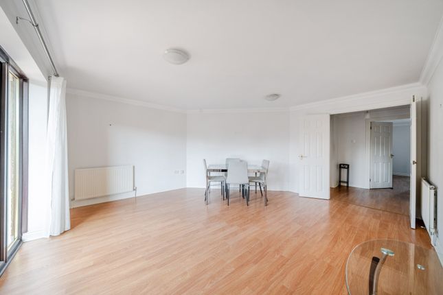Flat 11, 5, Hardman Road, Kingston Upon Thames photo 4