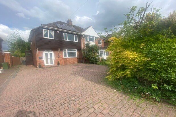 Thumbnail Property to rent in Coniston Road, Sutton Coldfield