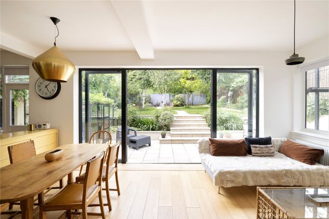 56, Donnington Road, London photo 3
