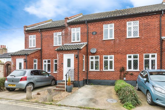 Thumbnail Terraced house for sale in Quaves Lane, Bungay
