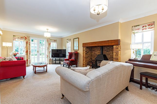 Detached house for sale in Folding Close, Stewkley, Buckinghamshire