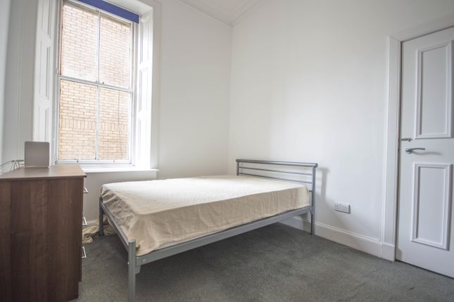 Thumbnail Shared accommodation to rent in Polwarth Gardens, Edinburgh