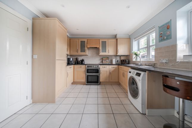 5 Claremont Court, Hereford photo 3