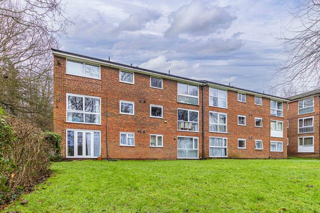 38, Aston View, Hemel Hempstead photo 2