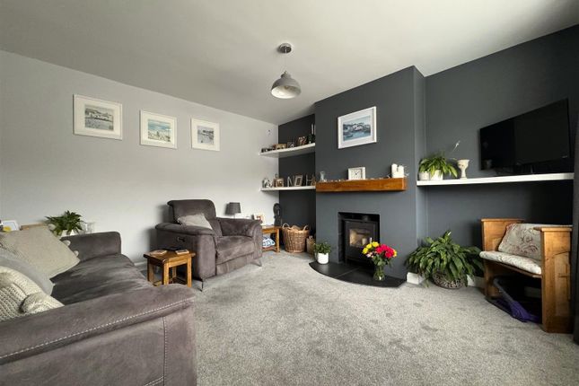 28, Ridgeway Road, Swindon photo 3
