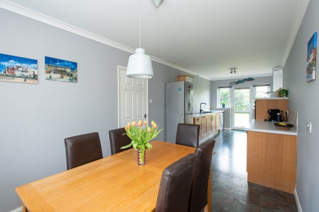 9, Merrilees Road, Sidcup photo 2
