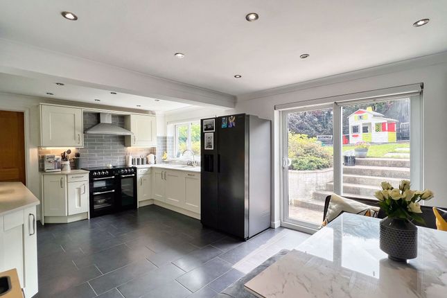 27 Darren View, Maesteg photo 4