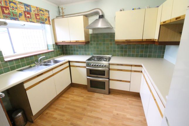 Terraced house to rent in Green Lane, Worcester Park, Surrey