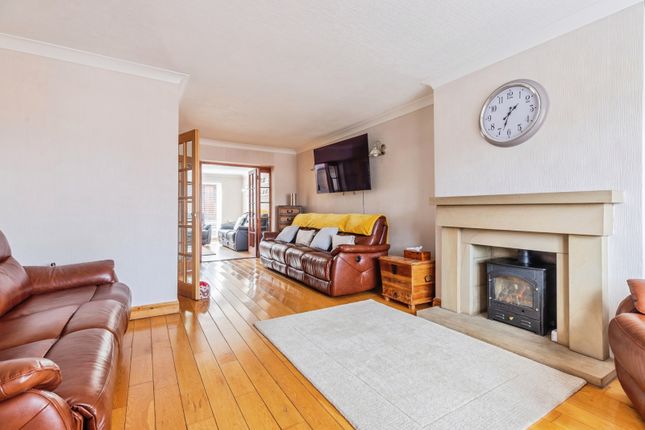 20, Belmont Drive, Lancashire photo 2