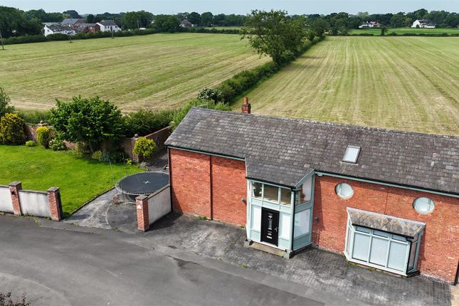 Thumbnail Barn conversion for sale in Long Fold, Little Hoole, Preston