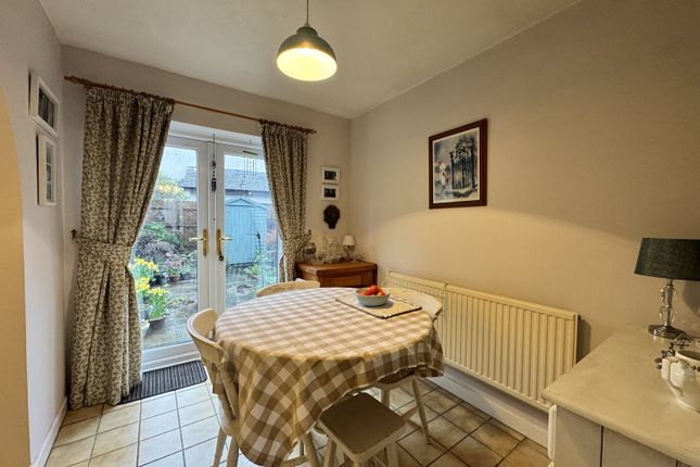 15, Nant Arw, Ammanford photo 4