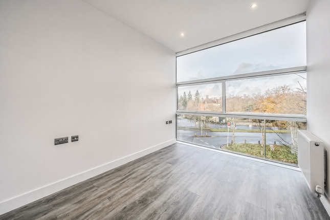 Flat 11, Fleet photo 5