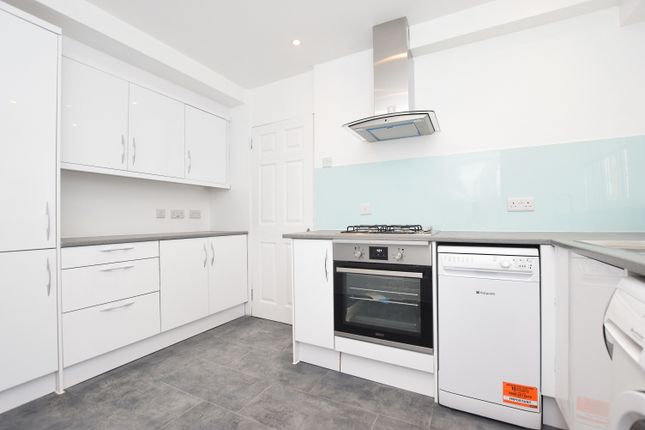 7, Dowson Close, London photo 4