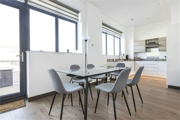 Apartment 45, Korda House, Denham photo 3