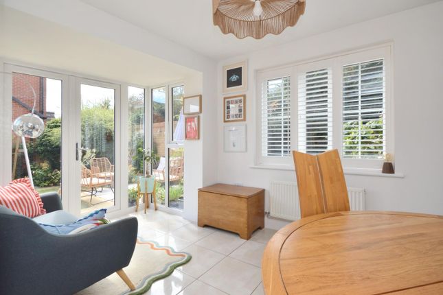 75, Linnet Way, Bristol photo 4