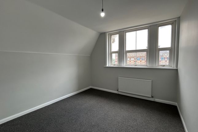6, Northampton photo 4