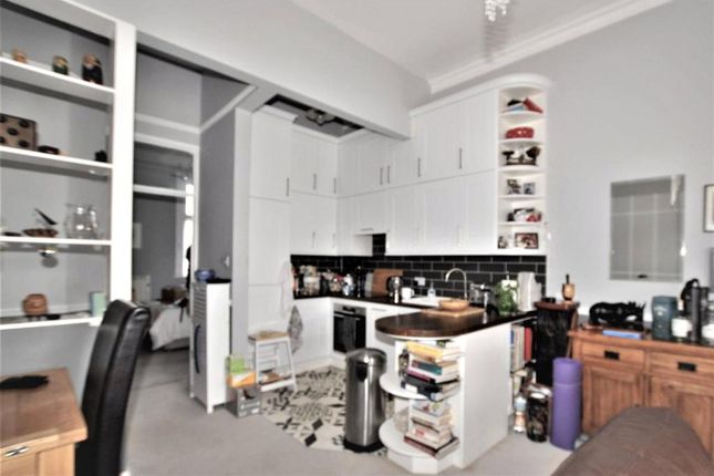 10, Rosehill House, Emmer Green photo 4