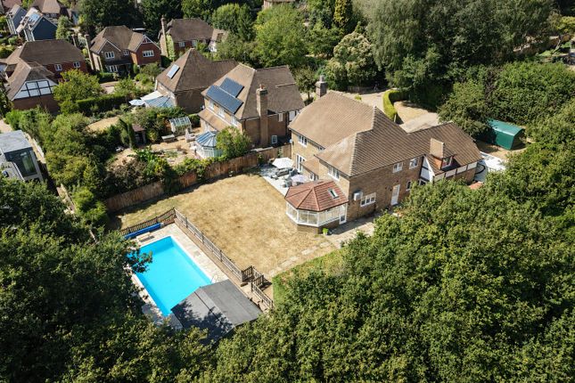 1,, Sunnybrooke Close, Uckfield photo 3