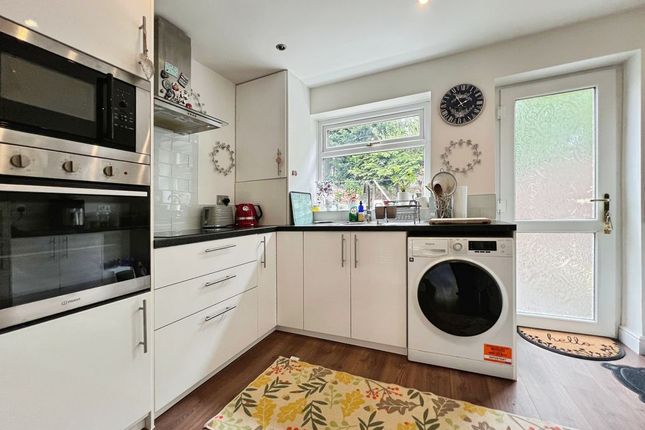 17, Lydford Gardens, Bolton photo 4