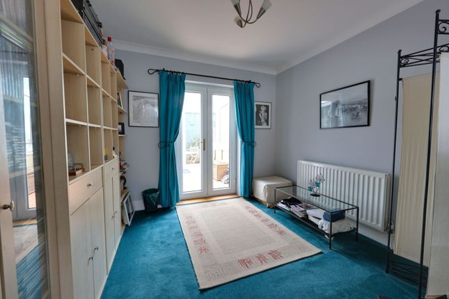 18, Mendip Gardens, Bath photo 4