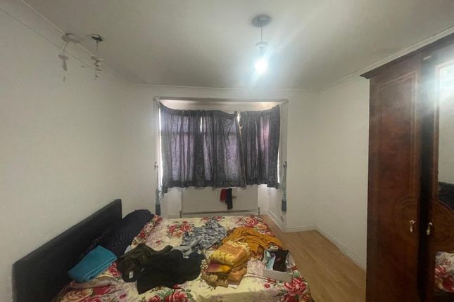 Double Bedroom For Rent