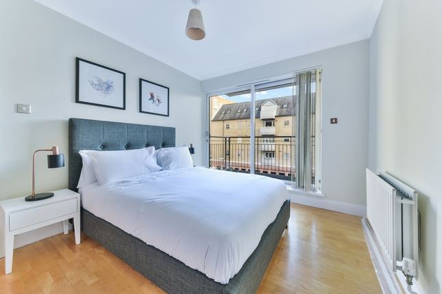 Flat to rent in Providence Square, Shad Thames, London