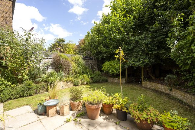 Semi-detached house for sale in Wandsworth Common, London