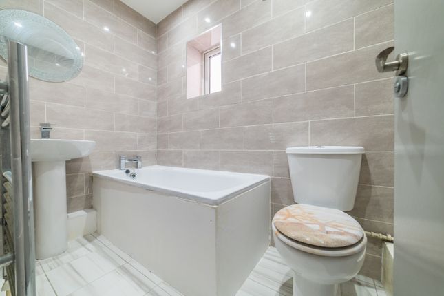 Call 02920 454555 To Secure Your Viewing_8
