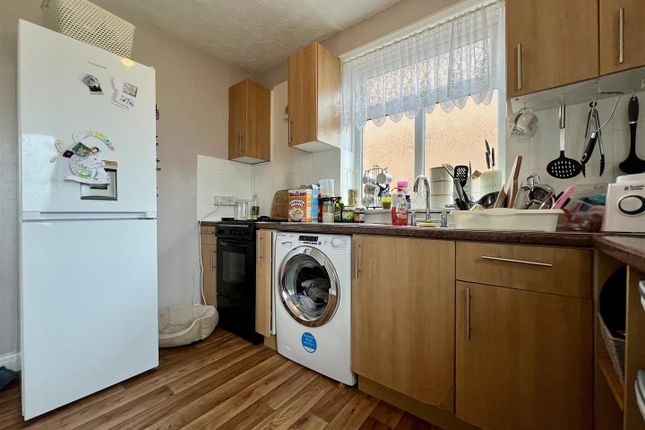 Semi-detached house to rent in London Road, Bexhill On Sea