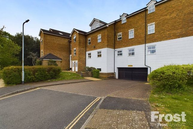 Thumbnail Flat for sale in Old Mill Place, Wraysbury, Berkshire