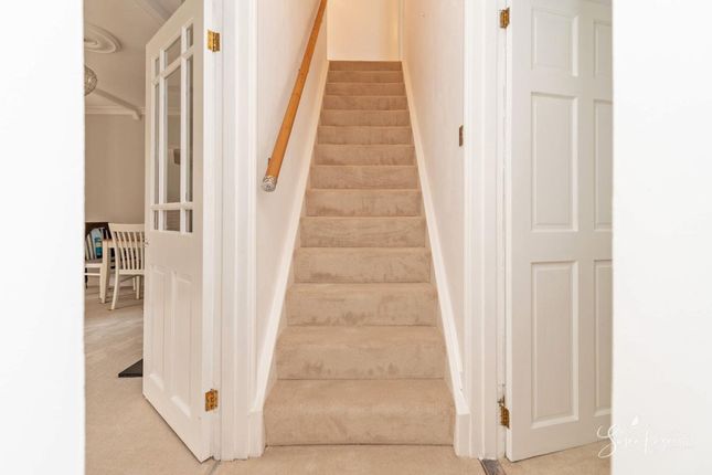 57, Alvington Road, Carisbrooke photo 4