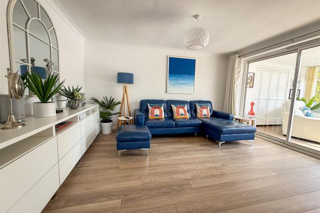 22, West Road, Clacton-On-Sea photo 3