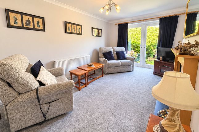 26, St. Marys Road, Aldershot photo 3