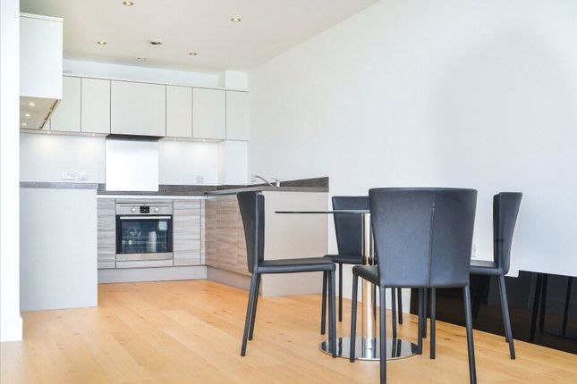 Apartment 10 Orion 9, The Boardwalk, Brighton Marina photo 3