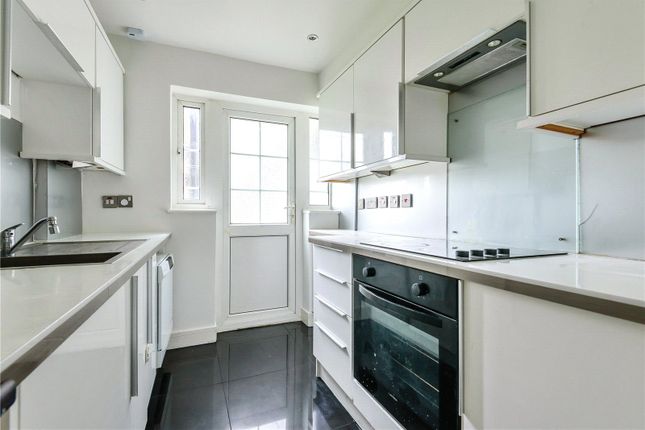 9, Wentworth Court, Barnet photo 4