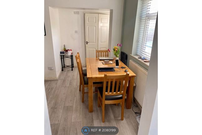 Thumbnail Semi-detached house to rent in Chatsworth Road, Stretford, Manchester